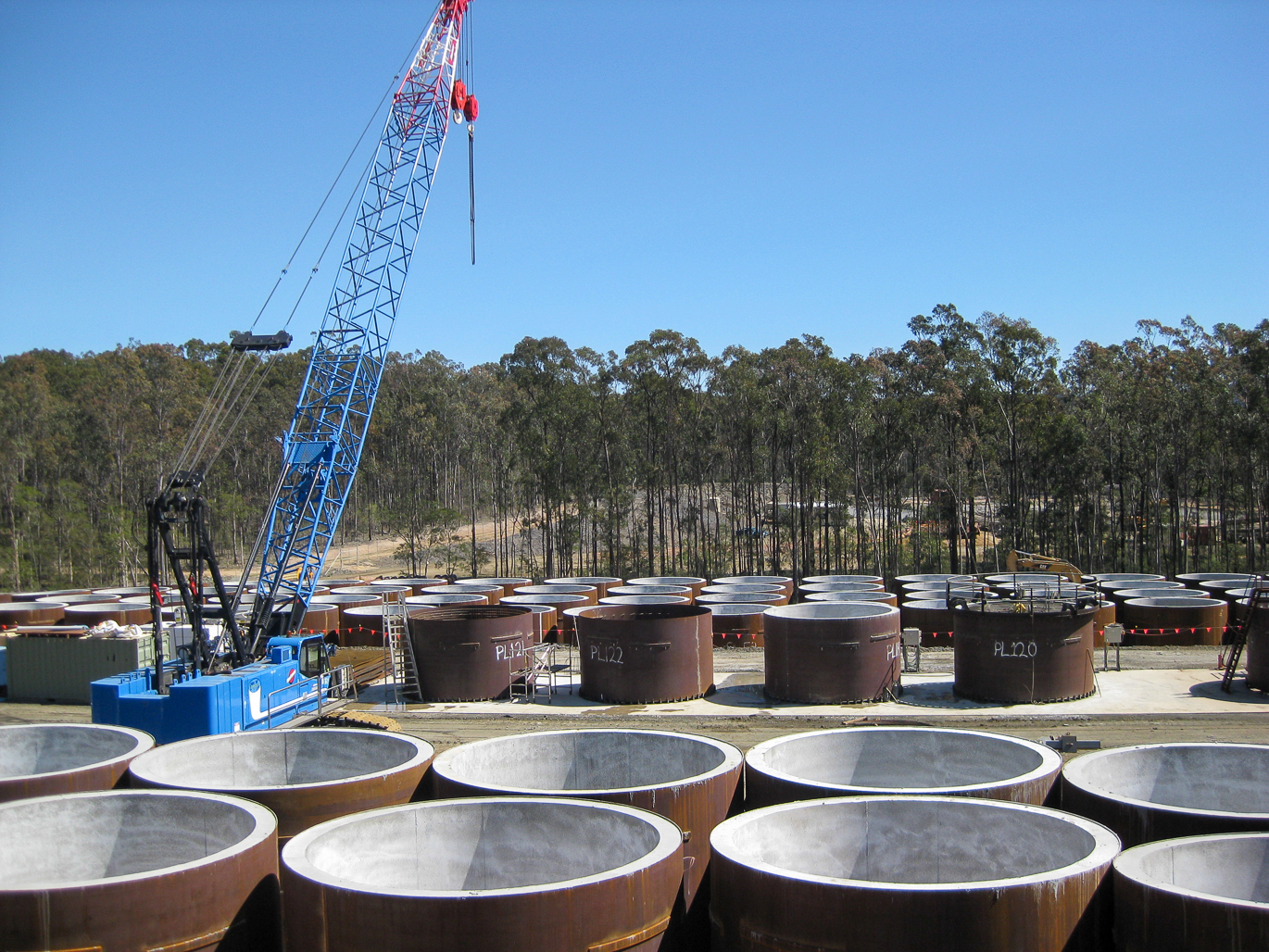 Hydraulic storage