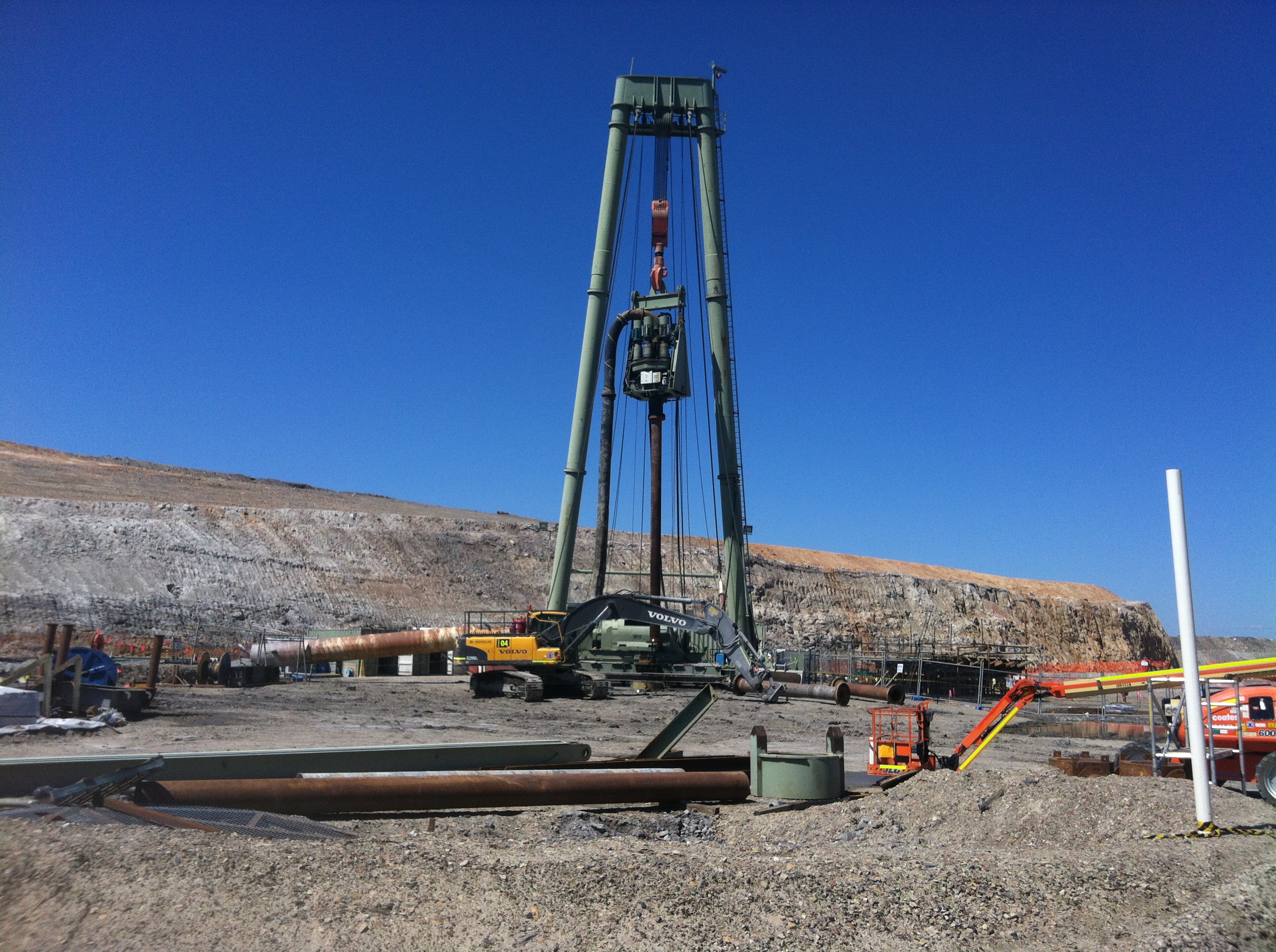 Blind bore drill rigs